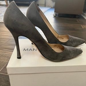 Manolo Blahnik Grey Suede Pumps